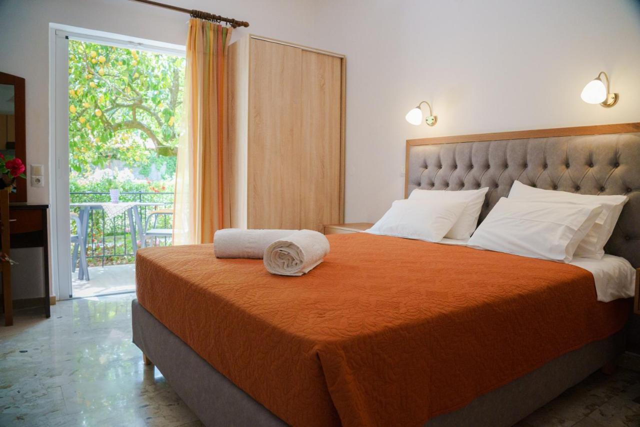 Zotos Rooms Парга Экстерьер фото