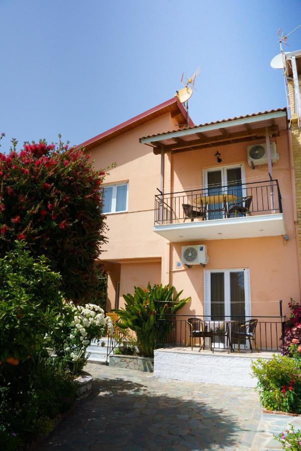 Zotos Rooms Парга Экстерьер фото